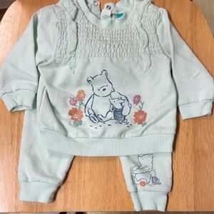 Disney Pooh and Piglet Matching Set